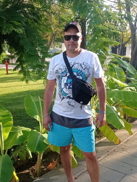 Роман, Истра, 38 лет, 6 фото. Познакомлюсь с женщиной для любви и серьезных отношений, брака и создания семьи, рождения совместных...  Анкета 548331. 