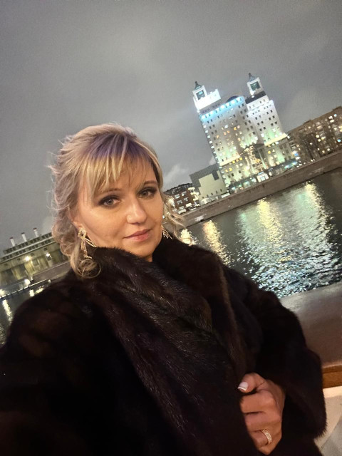 Анна, Москва, 42 года, 2 ребенка, 3 фото. Познакомлюсь с мужчиной для любви и серьезных отношений, брака и создания семьи.  Анкета 549659. 