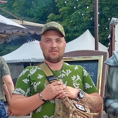 Сергей Шпынев, Россия, Донецк, 33 года. Нормальный человек людям иногда видней,😀