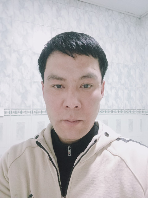 Алим, Кыргызстан, Бишкек, 38 лет, 2 ребенка. Познакомлюсь с женщиной для любви и серьезных отношений, брака и создания семьи, воспитания детей, рРассудительный спокойный молодой мужчина