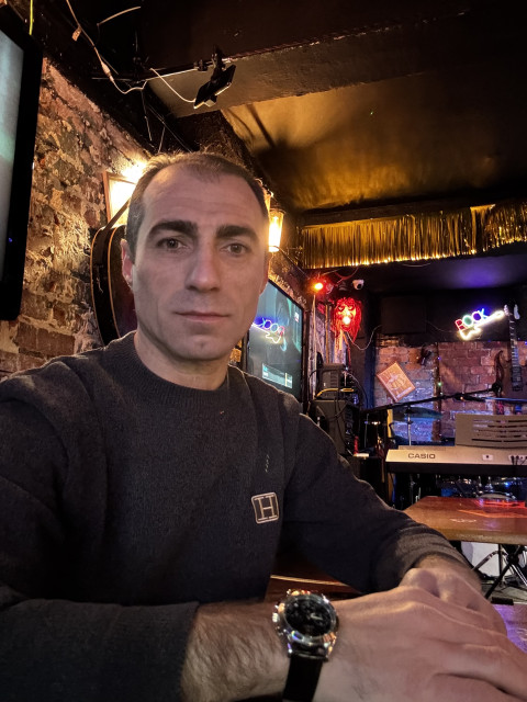 Заур, Санкт-Петербург, м. Проспект Славы, 49 лет, 1 ребенок, 1 фото. Знакомство с мужчиной из Санкт-Петербурга