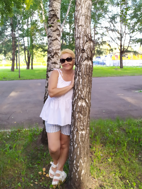 Анна, Россия, Барнаул, 54 года, 1 ребенок. Познакомлюсь с мужчиной для любви и серьезных отношений, брака и создания семьи, дружбы и общения.не курю...почти не пью...люблю природу ...