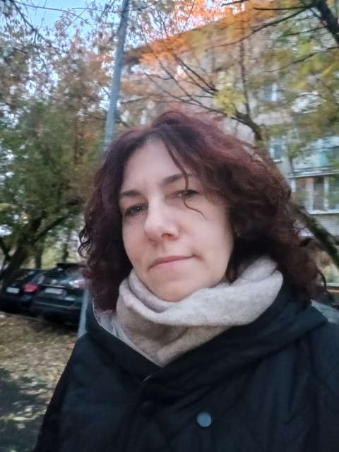 Нина, Москва, м. Волжская, 45 лет, 1 ребенок. Хочу найти Даже не знаю как описать человека которого не знаю) 
Надёжного) чтоб можно было доверять ему)
Для Обычная, со своими плюсами и минисами)) со стороны виднее. 
Люблю прогулки на природе, стараемся 