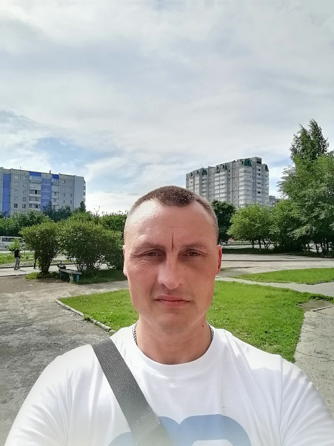 Максим, Россия, Барнаул, 38 лет. Он ищет её: Познакомлюсь с девушкой для любви и серьезных отношений. Максим