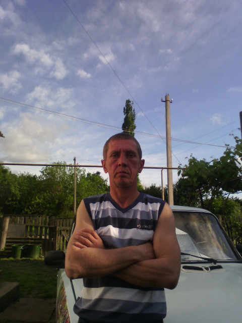 Влад, Россия, Крымск, 55 лет. Познакомлюсь с женщиной для любви и серьезных отношений.Простой мужчина,хочу познакомиться с девушкой.