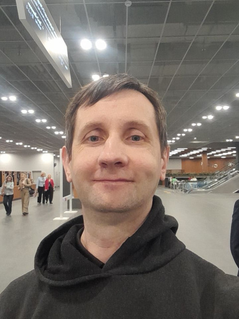 Алексей, Россия, Москва, 38 лет, 1 ребенок. Познакомлюсь с женщиной для любви и серьезных отношений, брака и создания семьи, воспитания детей, рО себе немного холост. В отношениях не состою. Есть ребенок дочь пять лет живёт с мамой, я ей помога