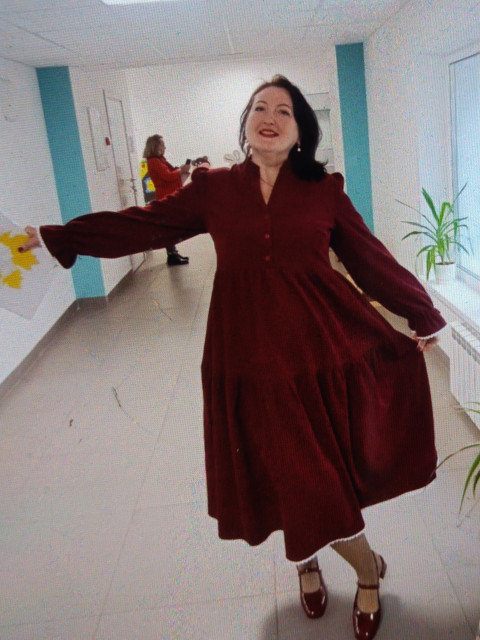 Людмила, Россия, Мытищи, 53 года. Ищу: Надёжного, адекватного, готового завалить мамонта и принести домой😁  Анкета 558288. 