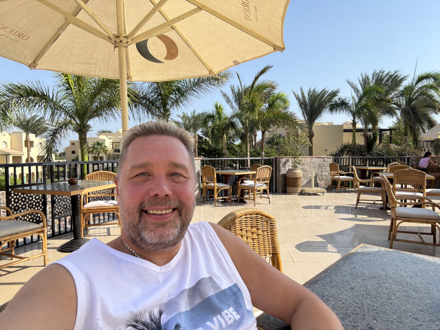 Сергей, Москва, м. Печатники, 53 года, 1 ребенок. Хочу найти Все начинается с общения, если общение интересно — возникает дружба (человек для души), если дружба Москвич (ЮВАО), 51 год, вдовец, живу один, без материальных и жилищных проблем, есть дочь (22 