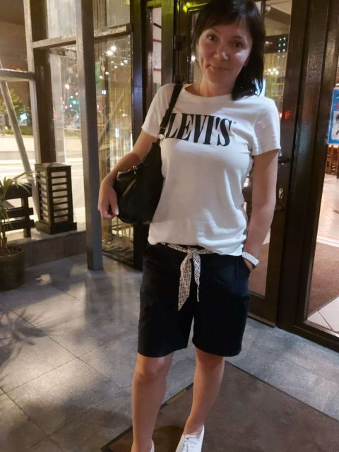 Алла, Россия, Москва, 49 лет. Познакомлюсь с мужчиной для любви и серьезных отношений, гостевого брака.  Анкета 559767. 