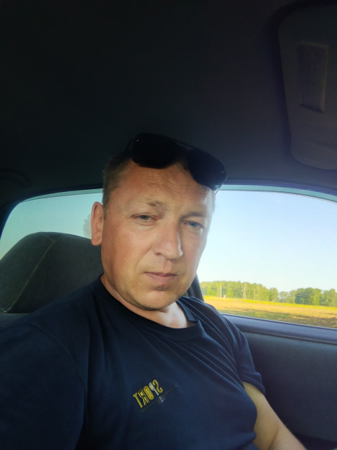 Денис, Россия, Стрежевой, 43 года, 1 ребенок. Познакомлюсь с женщиной для любви и серьезных отношений, брака и создания семьи, воспитания детей, рЖиву и работаю на севере. Обеспечен в разводе .Буду верным спутником по жизни симпатичной верной дев