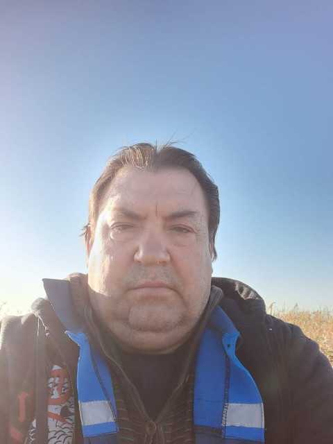 Николай, Россия, Геленджик, 57 лет, 2 ребенка. Познакомлюсь с женщиной для дружбы и общения. Живу один без вредных привычек дети взрослые живут отдельно