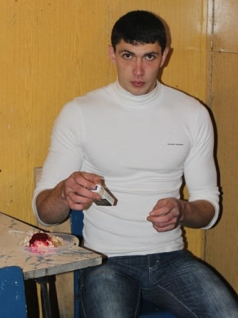 Дмитрий, Россия, Донецк, 36 лет, 1 ребенок. Хочу найти Создание семьиСтроитель, занимаюсь спортом, военный, люблю вечером прогуляться. 