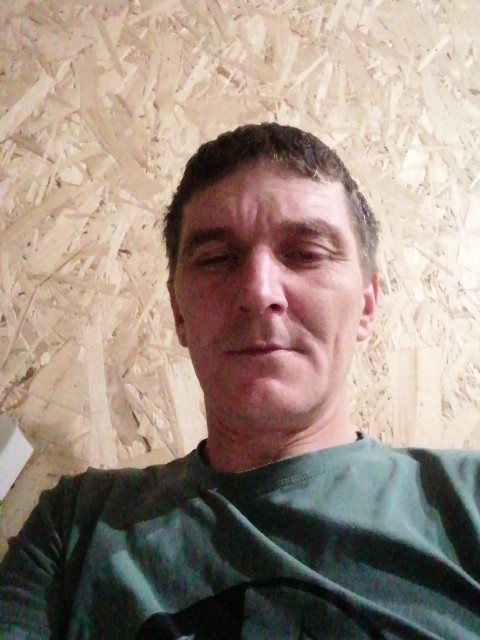 Александр Вишняков, Россия, Екатеринбург, 41 год. Работа или дома не хватает девушки рядом