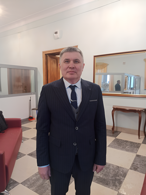 Павел, Южно-Сахалинск, 55 лет, 1 ребенок, 1 фото. Познакомлюсь с женщиной для любви и серьезных отношений, брака и создания семьи, гостевого брака, воспитания...  Анкета 565137. 