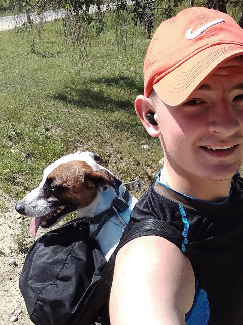 Артемий, Россия, Иркутск, 22 года. Познакомлюсь с девушкой для любви и серьезных отношений.Ищу девушку)
Мне 19 лет 
Работаю в Бристоль на должности СТЗ
Отслужил армию 
Если будут вопросы 