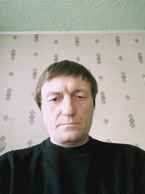 Михаил, Россия, Омск, 56 лет. Он ищет её: Познакомлюсь с женщиной для любви и серьезных отношений. можно и большеНеплох собой серьезный добр 
Спокойный
