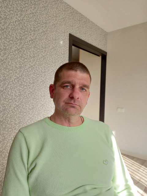 Дмитрий Михеев, Россия, Керчь, 43 года, 1 ребенок. Хочу встретить любимую, для с/о.Холост, но веселый и жизнерадостный.