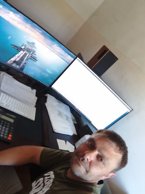 Вячеслав, Россия, Уфа, 39 лет, 1 ребенок. Я чистоплотный, трудолюбивый, скромный. Не люблю когда споры и вопросы решаются криками. К алкоголю 