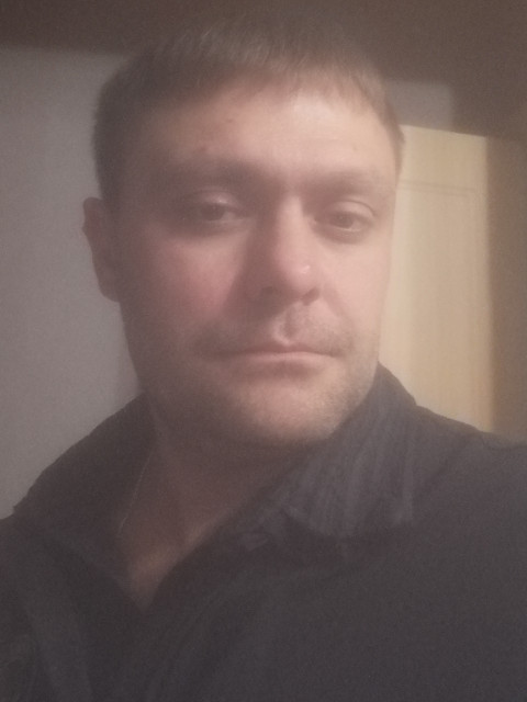 Вячеслав, Россия, Уфа, 37 лет, 1 ребенок. Я чистоплотный, трудолюбивый, скромный. Не люблю когда споры и вопросы решаются криками. К алкоголю 