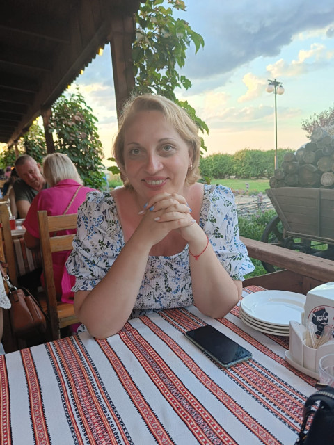 Алла, Москва, 48 лет, 1 ребенок, 4 фото. Познакомлюсь с мужчиной для совместного проведения досуга, путешествий, серьезных отношений.  Анкета 575455. 