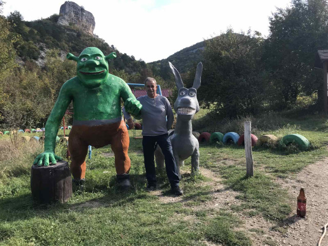 Сергей, Россия, Феодосия, 63 года. Познакомлюсь с женщиной для дружбы и общения. Увлекаюсь автомашинами. Владею тремя авто. 