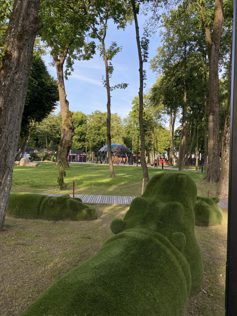 Всем привет с Земли Янтарной