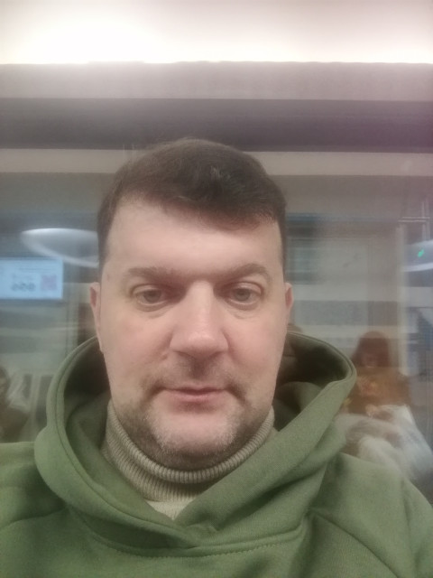 Владимир, Москва, м. Кузьминки, 47 лет, 2 ребенка. Ищу вторую половинку, чтобы на всю жизнь!!! Спокойную, домашнюю и просто реальную! Чтобы смотрела на...  Анкета 580537. 