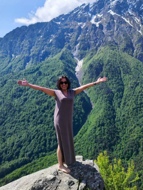 Марина, Россия, Москва, 50 лет. Ищу: Умного, доброго, надежного человека, с кем дружба может перерасти в нечто большее.  Анкета 583662. 