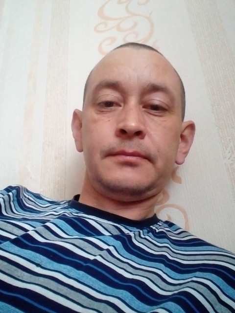 Александр, Россия, Селенгинск, 38 лет, 1 ребенок. Ищу девушку 30-40лет, для общения а дальше как пойдетРазведен, есть сын, хочу построить свой дом