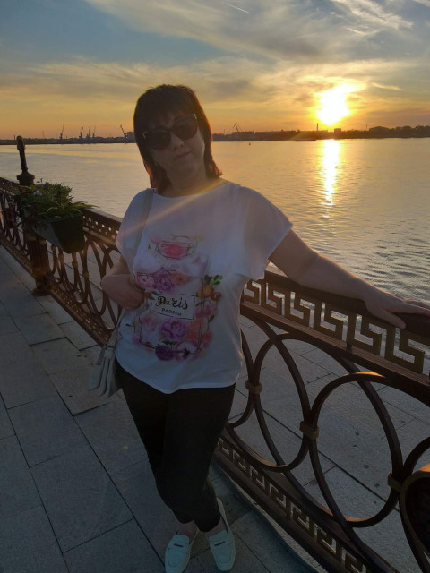 Виолета, Россия, Астрахань, 50 лет, 1 ребенок. Познакомлюсь с мужчиной для любви и серьезных отношений, брака и создания семьи. Согласна на переезд...  Анкета 587945. 