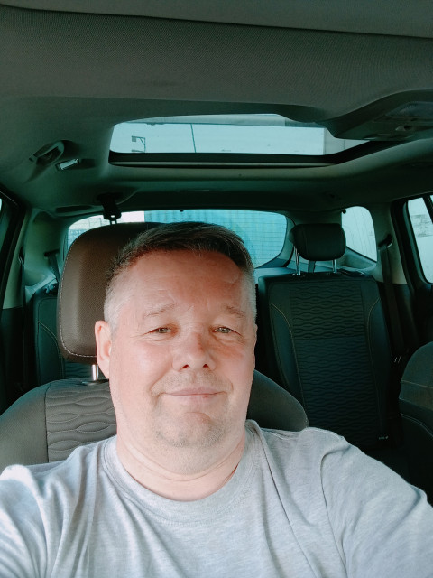 Сергей, Россия, Москва, 53 года. Помните свою первую любовь? Такую чистую и светлую) Хочется повторить, правда же... Ищу спутницу жизИнтересуют серьезные, длительные отношения, разведен, есть взрослая дочь, живет и учиться в универси