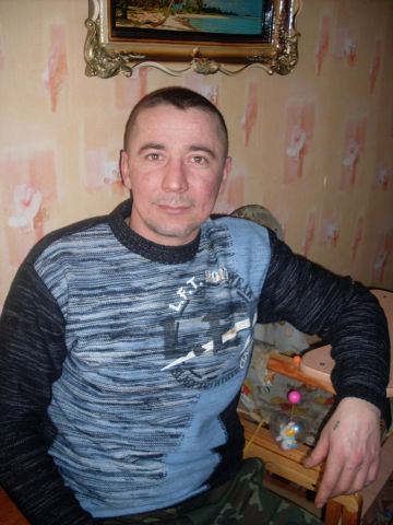 Николай Макеев, Россия, Рязань, 45 лет. Хочу найти среднего телосложения добруюживу в деревни хочу познакомится с девушкои
