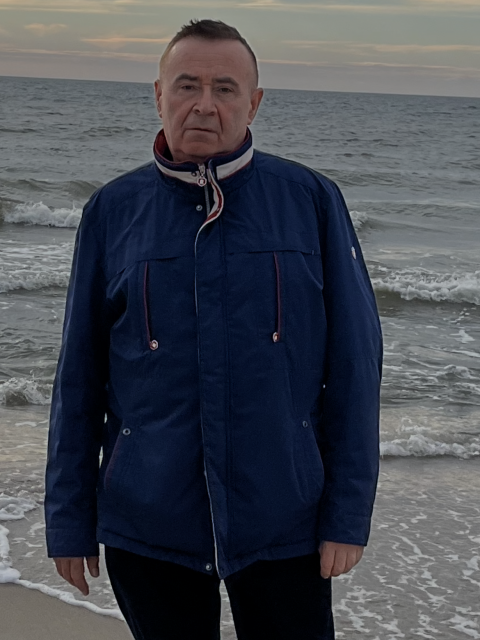 Макс, Россия, Москва, 58 лет, 1 ребенок. Познакомлюсь с женщиной для любви и серьезных отношений.  Анкета 592713. 