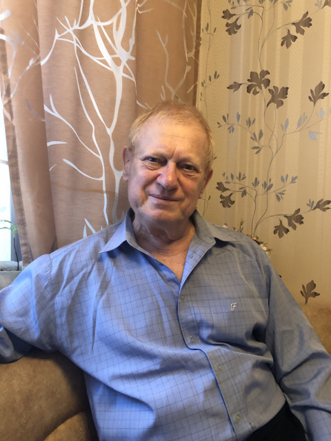 Николай, Россия, Сургут, 75 лет, 1 ребенок. Познакомлюсь с женщиной для любви и серьезных отношений. Живу один. Хотелось бы найти родственную душу для серьезных отношений. Предпочтительно из сельской м