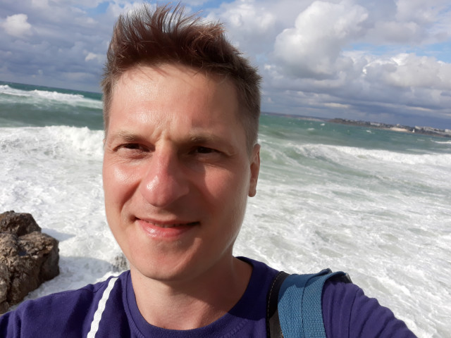 Илья, Россия, Смоленск, 45 лет, 2 ребенка. Познакомлюсь с девушкой для любви и серьезных отношений. 
Очень хочется найти родственную душу, челСпокойный, честный, ответственный, пунктуальный, верный. Уважительно отношусь к людям. Ценю честност