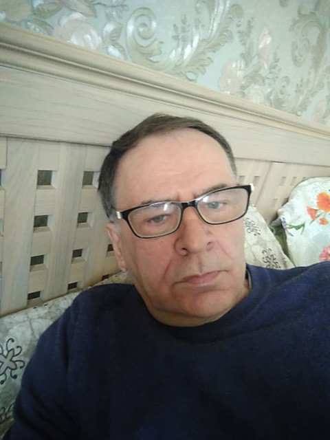 Алекс, Россия, Ростов-на-Дону, 68 лет. Познакомлюсь с женщиной для дружбы и общения.Спокойный уравновешенный, образованный