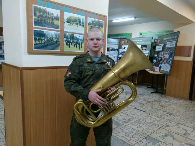 Денис Манухин, Россия, Барнаул. Фото на сайте ГдеПапа.Ру