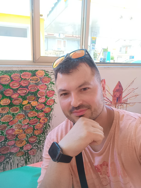 Андрей, Италия, Болонья, 35 лет. Познакомлюсь с женщиной для любви и серьезных отношений.  Анкета 602479. 