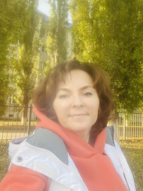 Елена, Россия, Москва, 38 лет, 1 ребенок. Познакомлюсь с мужчиной для любви и серьезных отношений, брака и создания семьи. Лишь бы не дурак, нНе москвичка, не спортсменка, не дура, без вредных привычек
Если не отвечу не обижайтесь пожалуйста