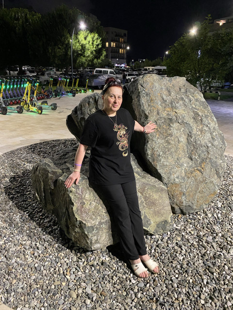 Лира, Россия, Нижний Новгород, 46 лет. Познакомлюсь с мужчиной для любви и серьезных отношений, брака и создания семьи. Ищу мужчину-партнера, желательно военного, работающего, без вредных привычек, для создания семьи, лю