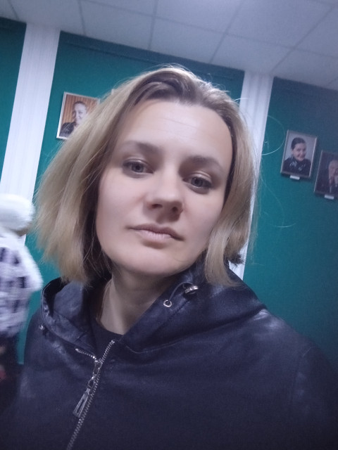 Ольга, Россия, Москва, 41 год, 2 ребенка. Познакомлюсь с мужчиной для дружбы и общения. Привет. 
Я за живое общение. 