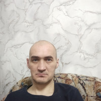Роман, Москва, м. Академическая, 44 года