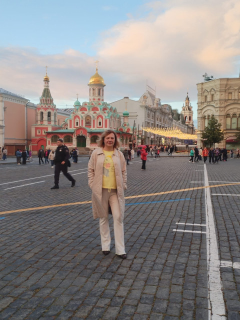 Юлия, Москва, 52 года, 5 фото. Познакомлюсь с мужчиной для любви и серьезных отношений, брака и создания семьи. Надеюсь на встречу...  Анкета 614674. 