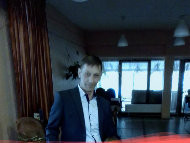 Андрей, Россия, Санкт-Петербург, 61 год. Познакомлюсь с женщиной для гостевого брака, дружбы и общения. флиртпрогулки кино и тд