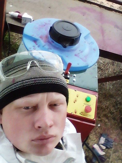 Константин, Россия, Новосибирск, 27 лет. Познакомлюсь с девушкой для любви и серьезных отношений, брака и создания семьи. Без вредных привычеМеня зовут Константин, живу в Новосибирской области в деревню, работаю на складе, . в свободное врем