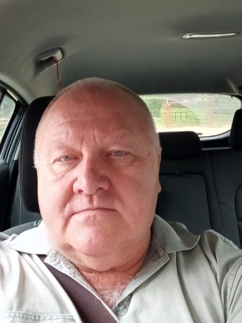 Александр, Россия, Санкт-Петербург, 63 года, 2 ребенка. Познакомлюсь с женщиной для любви и серьезных отношений, дружбы и общения. Один . Жены нет. живу в Гатчине  . Работаю. Двое маленьких детей . И внуков в количестве три штуки