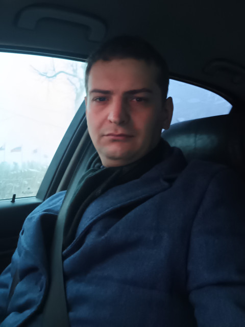 Миша, Россия, Гатчина, 34 года, 1 ребенок. Разведён, двое детей. Ищу Любовь