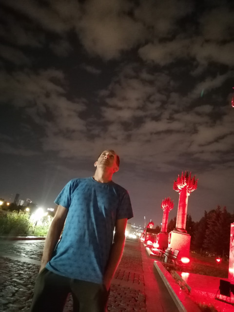 Андрей, Россия, Москва, 48 лет, 3 ребенка. Познакомлюсь с женщиной для любви и серьезных отношений, воспитания детей, рождения совместных детейУстал от несправедливости, хочу девушку которая поймёт меня