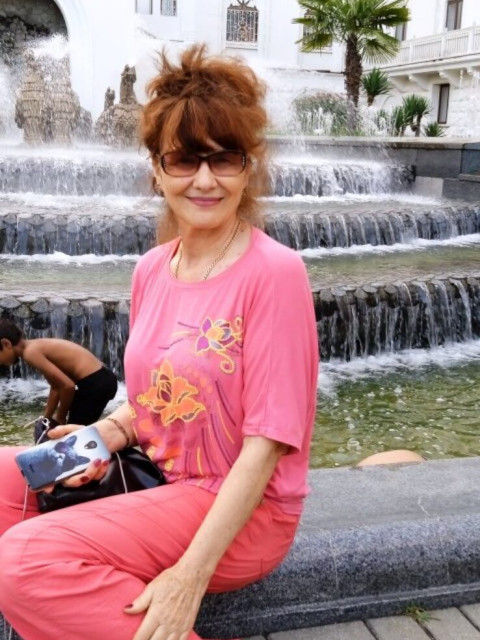 Ольга, Россия, Краснодар, 64 года, 2 ребенка. Познакомлюсь с мужчиной для гостевого брака, дружбы и общения.... и др... Всё хорошо! ... а хочется лучше! Живу и верю... 