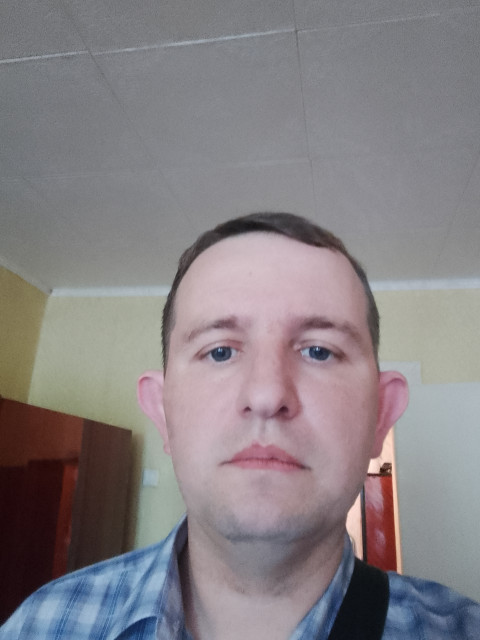 Алексей, Россия, Саратов, 42 года, 1 ребенок. Познакомлюсь с женщиной для любви и серьезных отношений, бракаЖиву в Саратове, характер спокойный, по натуре добрый